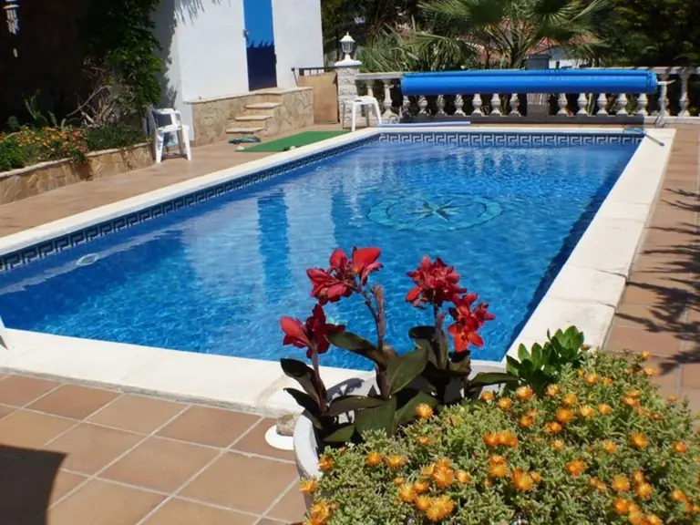 Casa Con vistas al mar y montaña.