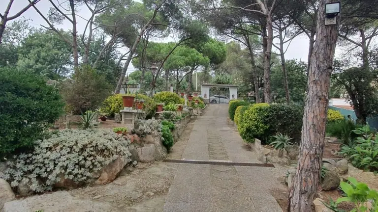 Chalet en Maçanet de la Selva: Tu Refugio de Tranquilidad