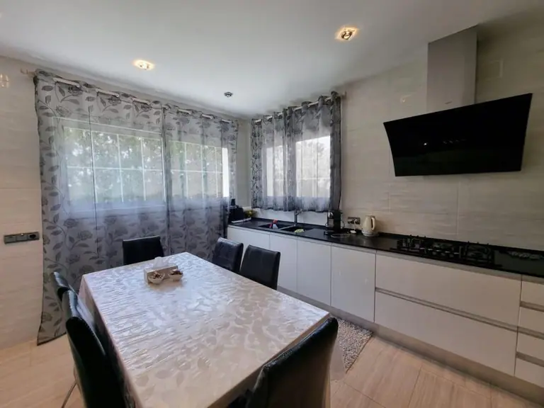 Impresionante Villa de Lujo en el Exclusivo Condado de Jaruco, Lloret de Mar