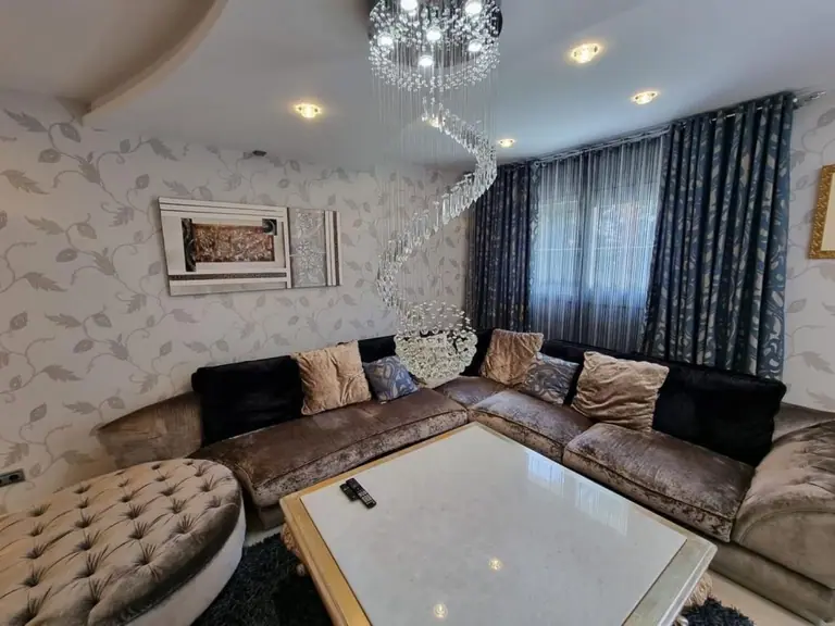 Impresionante Villa de Lujo en el Exclusivo Condado de Jaruco, Lloret de Mar
