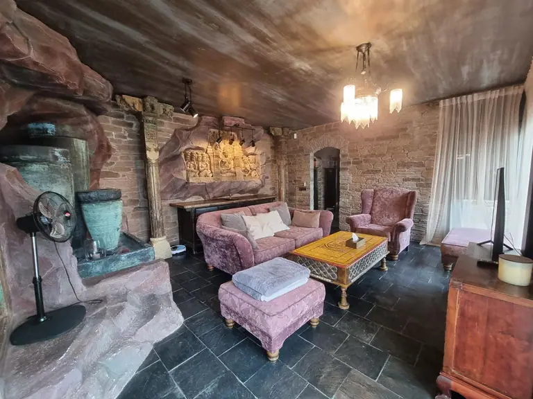 Esta exclusiva casa en Canyelles Urcasa es un auténtico refugio que fusiona un diseño contemporáneo con la