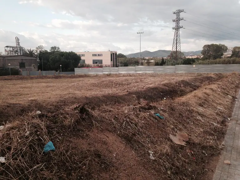 Solar industrial en Blanes de 4886 metros cuadrados.
