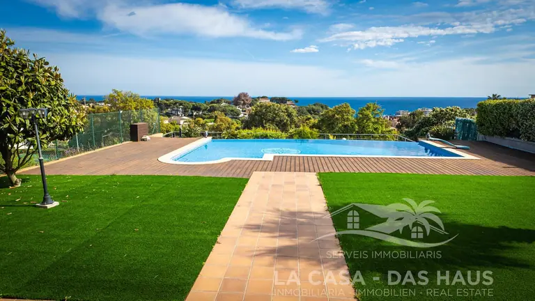 Exclusivo Chalet de Lujo en Normax, Lloret de Mar