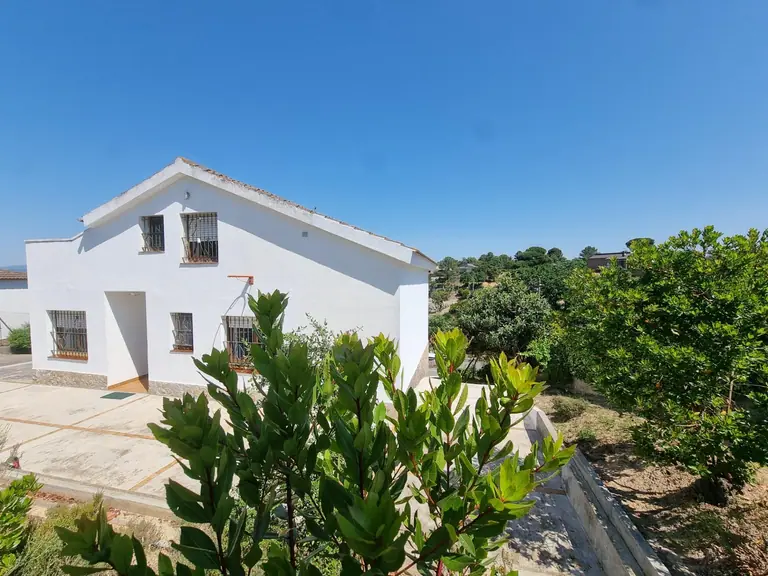Casa con vistas al Montseny en Montbarbat – Maçanet de la Selva, con zona comunitaria deportiva