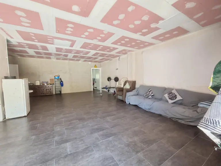 OPORTUNIDAD ÚNICA – Local comercial de 140 m2 en zona de alto tránsito en Tossa de Mar