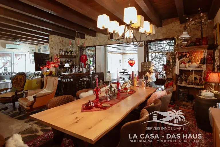 Masía en venta en Maçanet de la Selva con licencia turística (HUTG), adecuada tanto como vivienda habitual