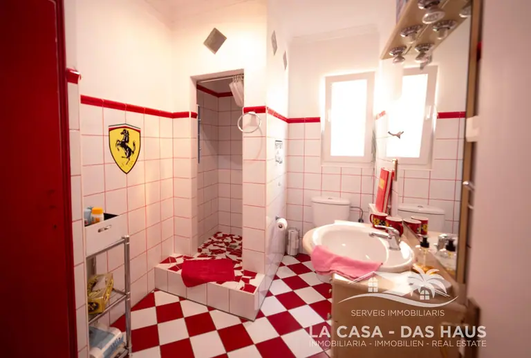 Masía en venta en Maçanet de la Selva con licencia turística (HUTG), adecuada tanto como vivienda habitual