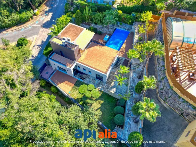 CASA CON LICENCIA TURÍSTICA EN CALA SANT FRANCESC, BLANES
