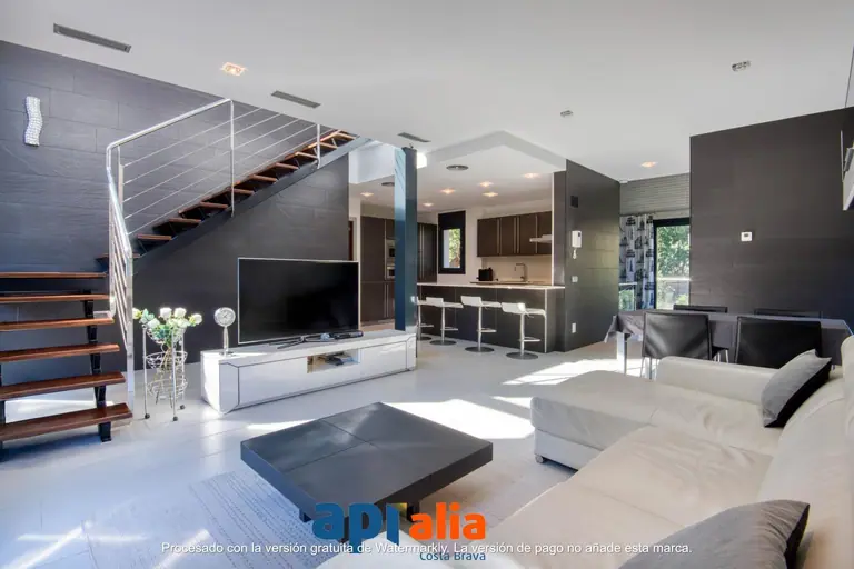 CASA CON LICENCIA TURÍSTICA EN CALA SANT FRANCESC, BLANES