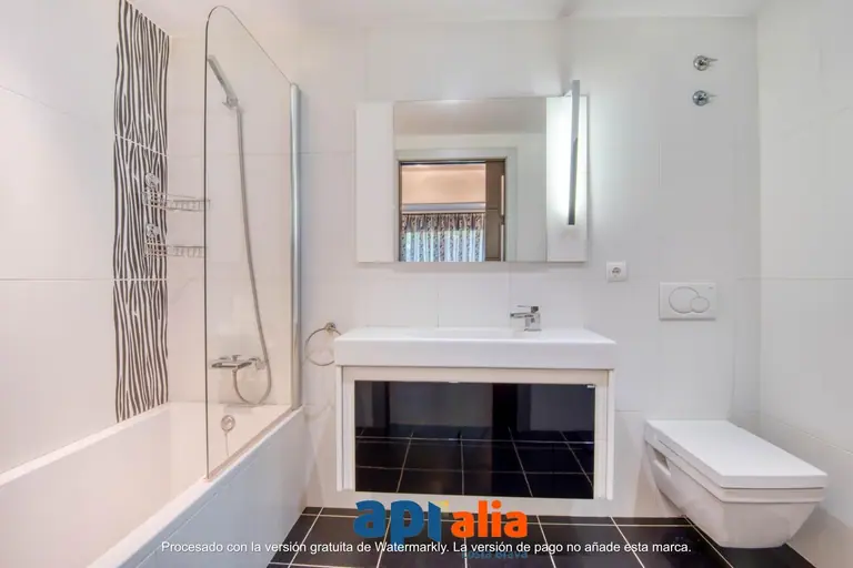 CASA CON LICENCIA TURÍSTICA EN CALA SANT FRANCESC, BLANES