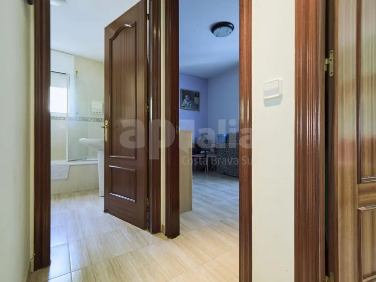 Casa con piscina y jardín en Lloret de Mar – lista para entrar a vivir