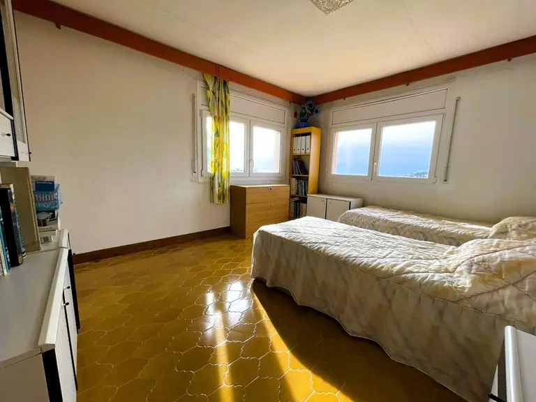 Villa con vistas al mar, piscina y licencia turística – Lloret de Mar