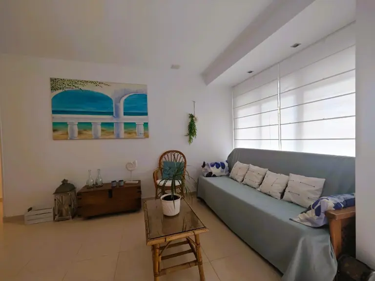 Encantador bajo con terraza en Santa Maria de Llorell – Tossa de Mar