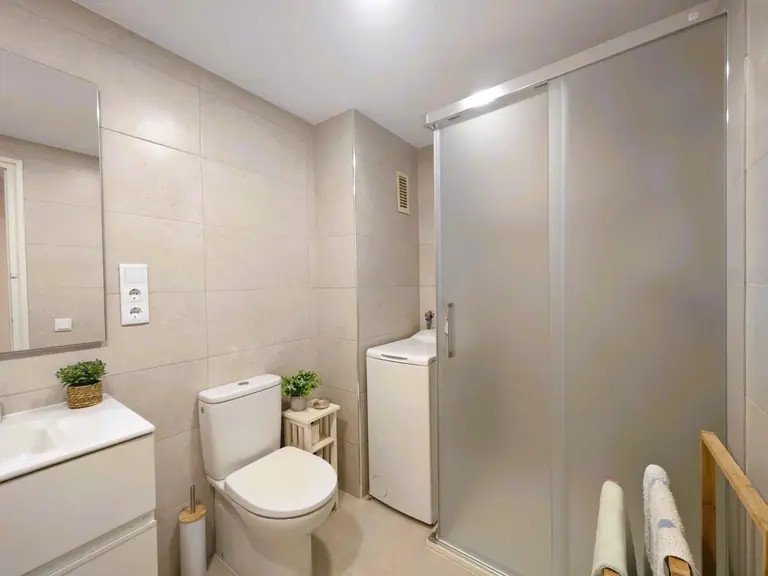 Encantador bajo con terraza en Santa Maria de Llorell – Tossa de Mar