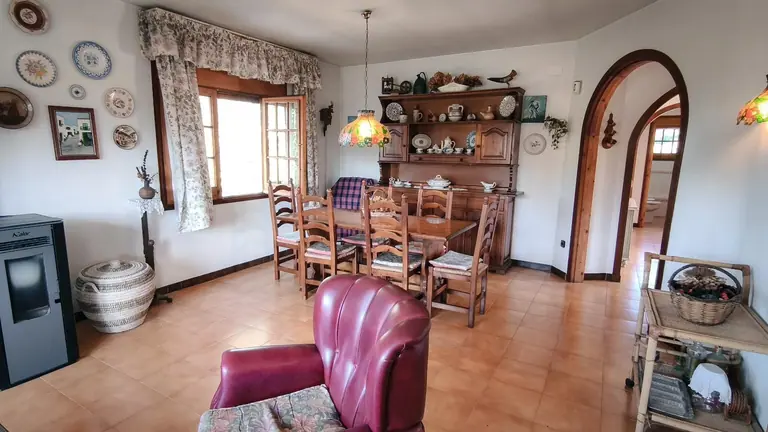Casa independiente en Lloret de Mar (Lloret Blau) con 2 viviendas, parcela de 1