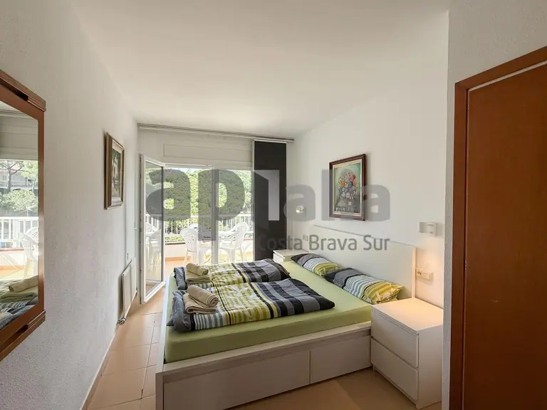 Exclusivo piso reformado con terrazas y vistas al mar en Fenals