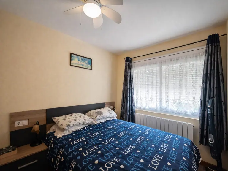 Casa independiente a 4 vientos con piscina y jardín en Lloret Residencial, a solo 10 minutos de Lloret de Mar