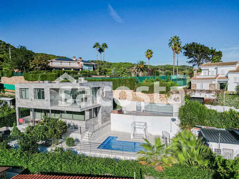 Exclusiva villa en Roca Grossa, Lloret de Mar